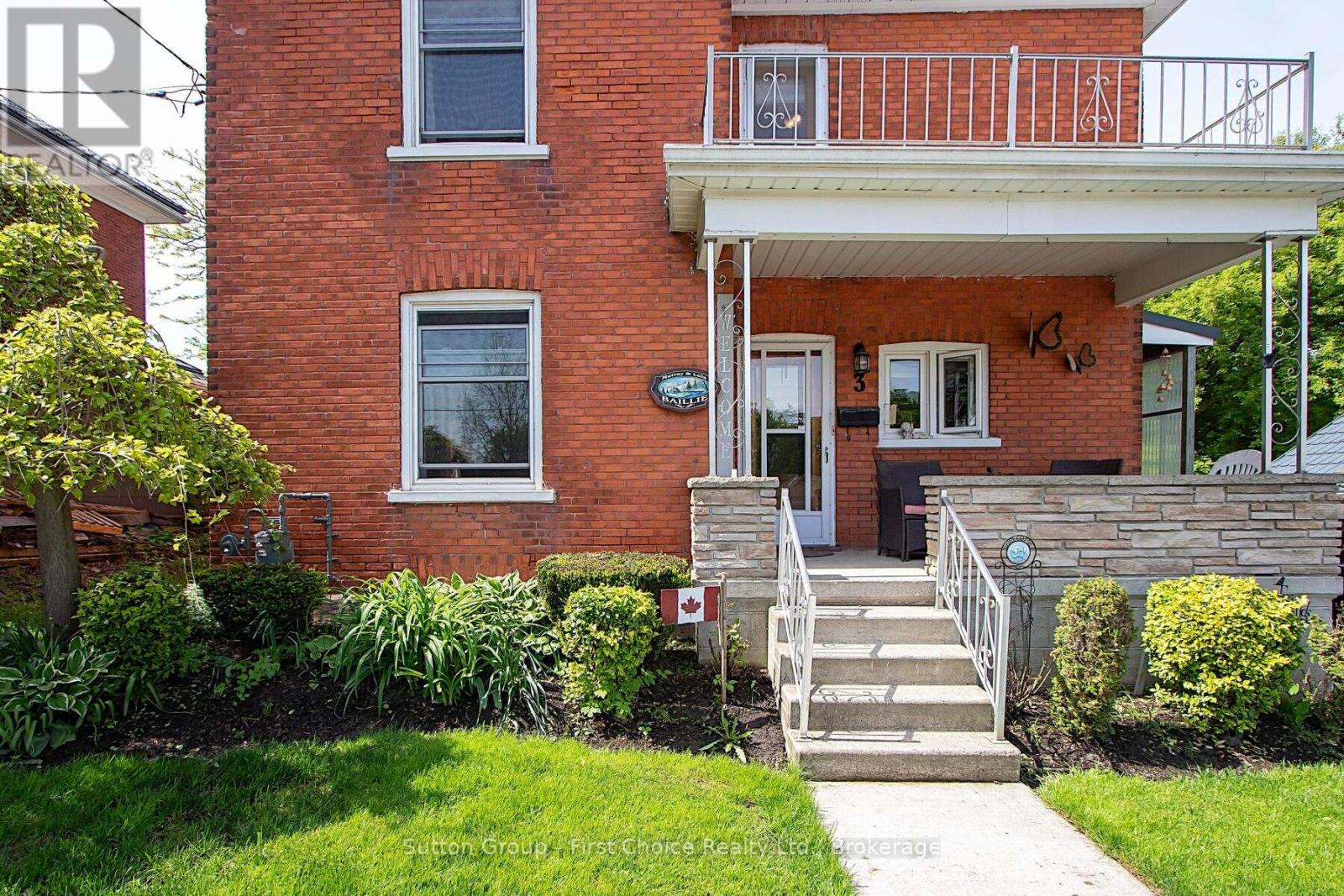3 Pugh Street, Perth East, Ontario  N0K 1M0 - Photo 2 - X12323683