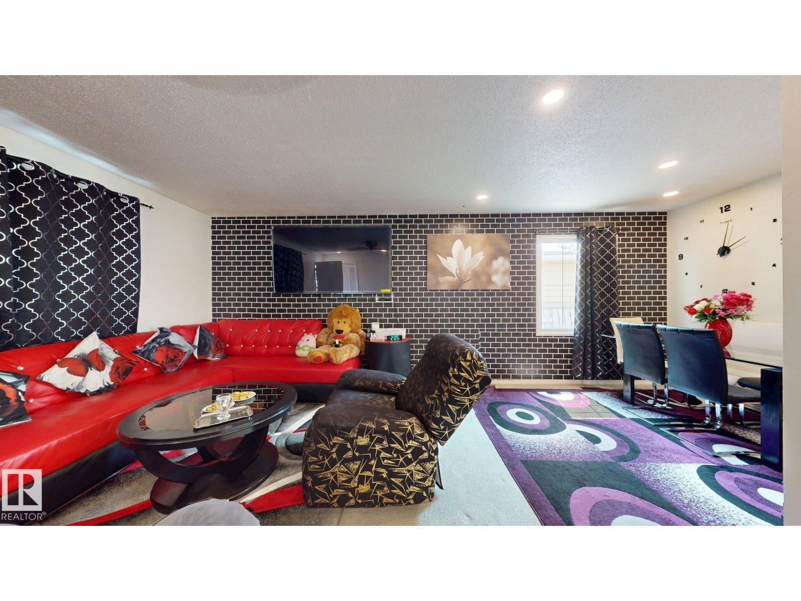 Property at 12812 45 st NW image 5