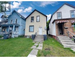 135 Cameron ST