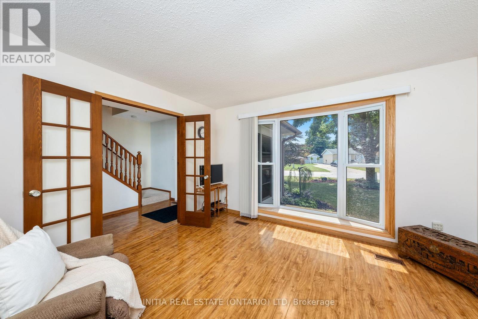 330 Willow Crescent, St. Clair, Ontario  N0N 1G0 - Photo 7 - X12323783