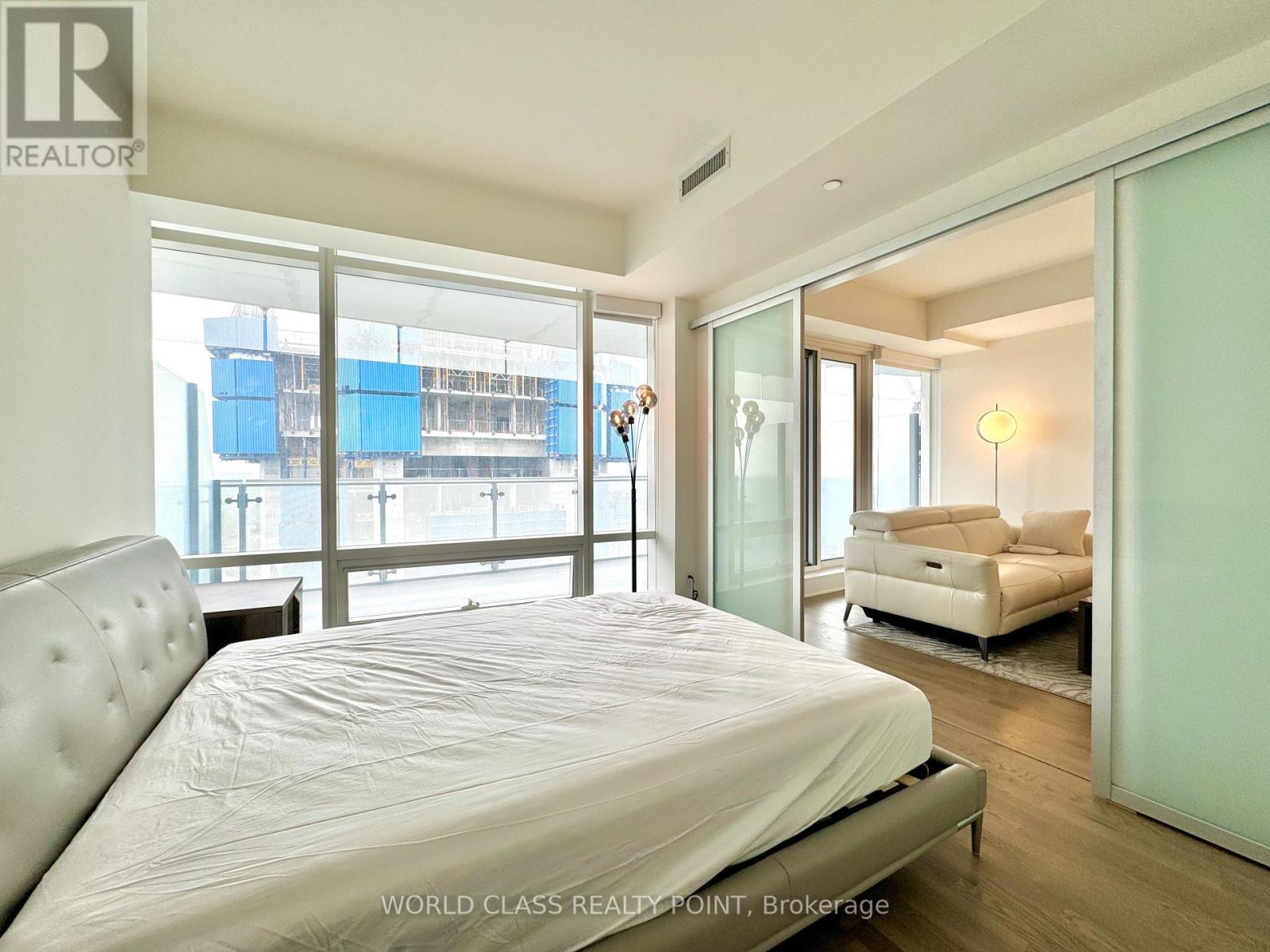 6307 - 1 Bloor Street E, Toronto, Ontario  M4W 0A8 - Photo 17 - C12335636