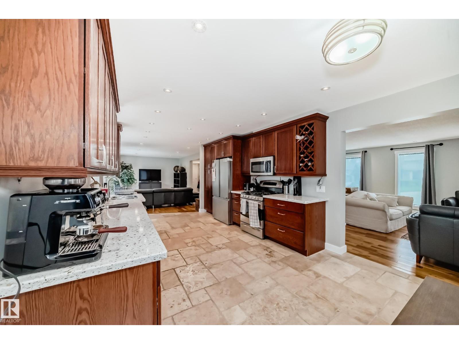 12403 29a Av Nw, Edmonton, Alberta  T6J 6C7 - Photo 8 - E4452257