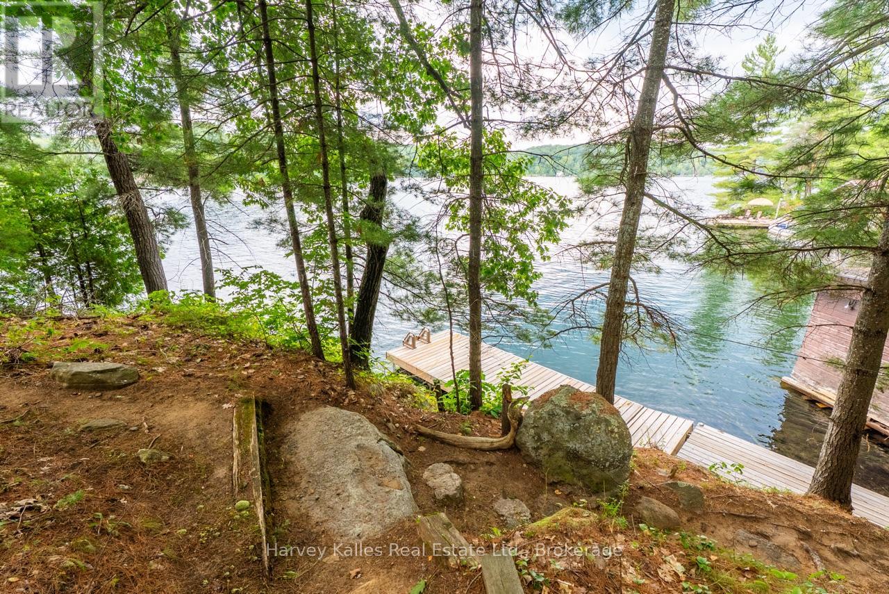 25 Clifton Island, Muskoka Lakes, Ontario  P0B 1M0 - Photo 42 - X12334593