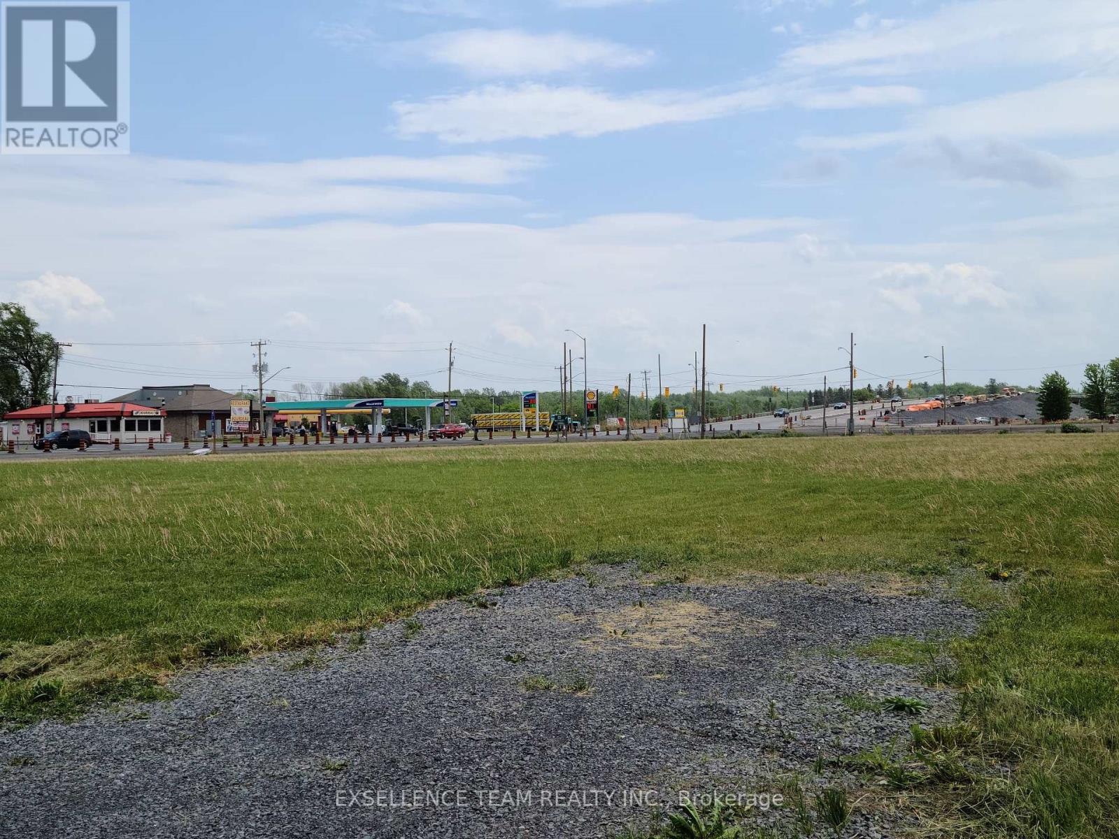 -- SOUTH BEECH STREET, South Glengarry, Ontario