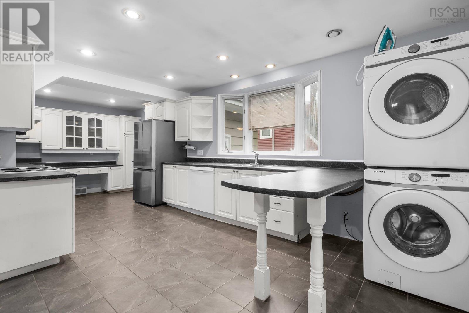 3549-3551 Claremont Street, Halifax, Nova Scotia  B3L 3L9 - Photo 15 - 202514402