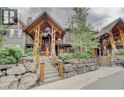 611, 107 Armstrong Place Three Sisters