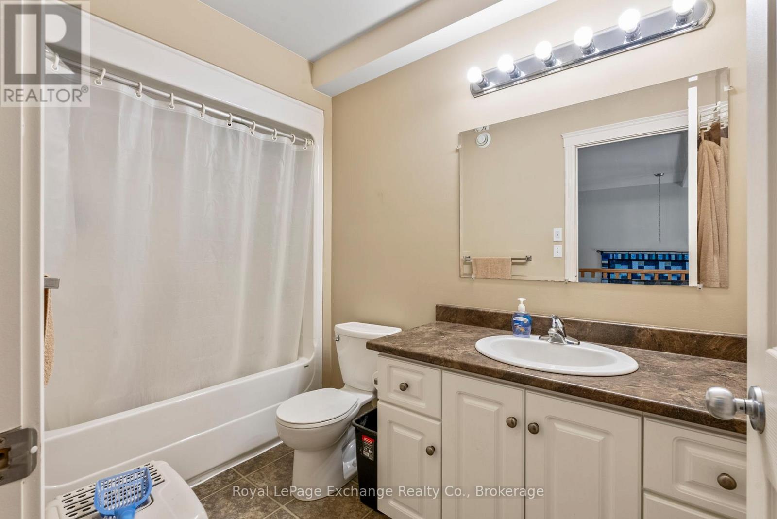 8 - 433 Queen Street, Kincardine, Ontario  N2Z 0A2 - Photo 16 - X12335684