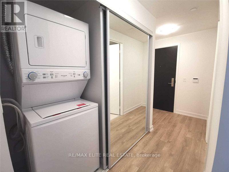 201 - 158 Front Street E, Toronto, Ontario  M5A 0K9 - Photo 8 - C12335688