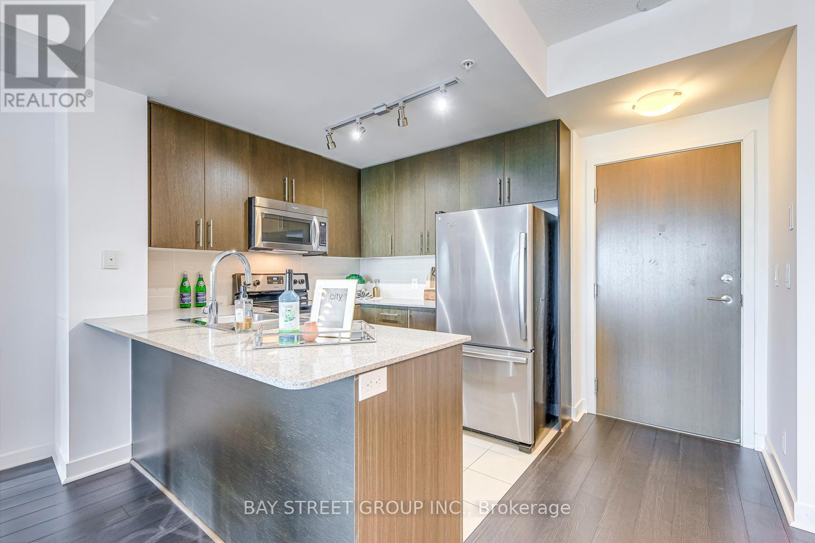 609 - 3985 Grand Park Drive, Mississauga, Ontario  L5B 0H8 - Photo 7 - W12335676