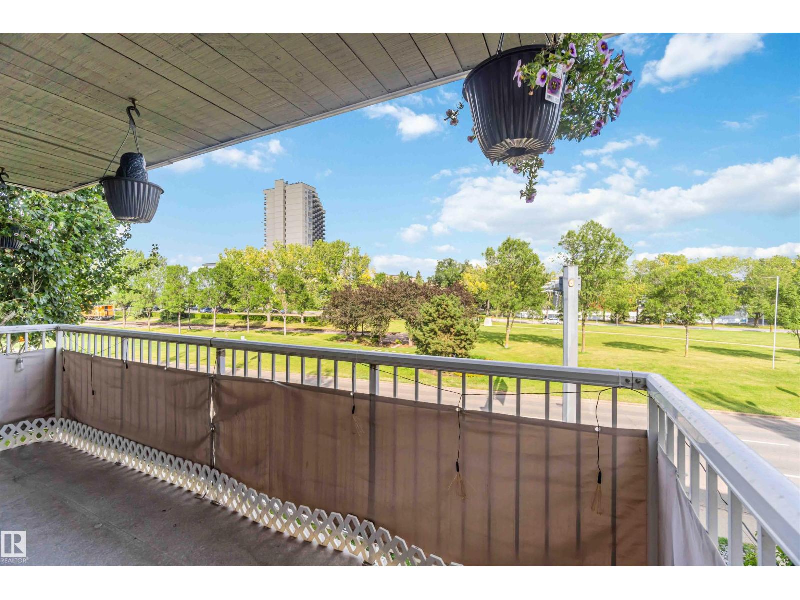 #310 8604 Gateway BV NW, Edmonton, Alberta