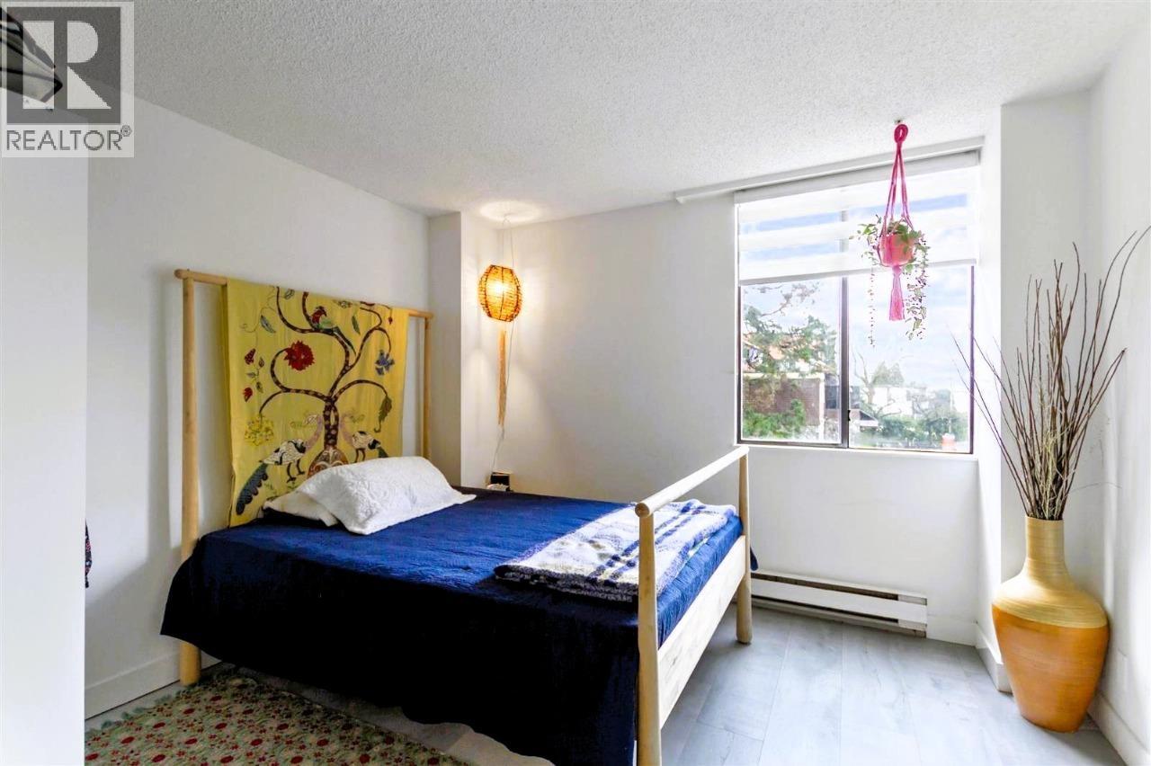 201 6540 Burlington Avenue, Burnaby, British Columbia  V5H 4G3 - Photo 3 - R3023266