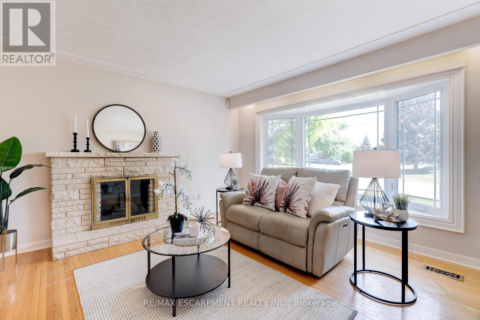 Property at 224 GLENHOLME AVENUE image 5