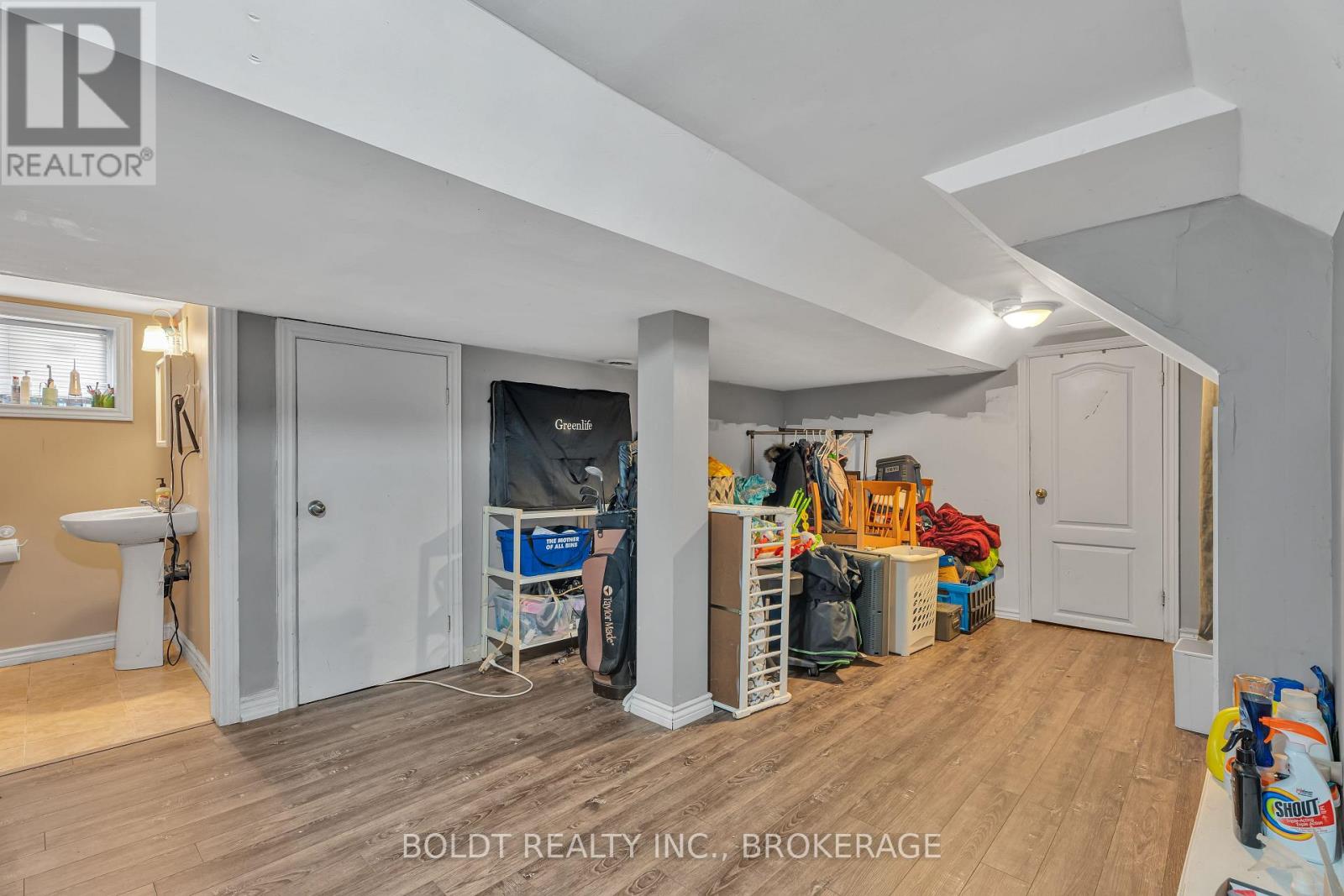 209 Rosslyn Avenue S, Hamilton, Ontario  L8M 3J6 - Photo 10 - X12305865