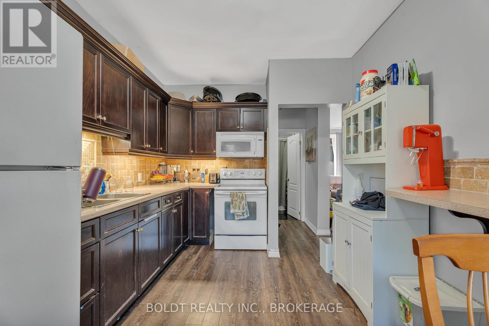 209 Rosslyn Avenue S, Hamilton, Ontario  L8M 3J6 - Photo 8 - X12305865