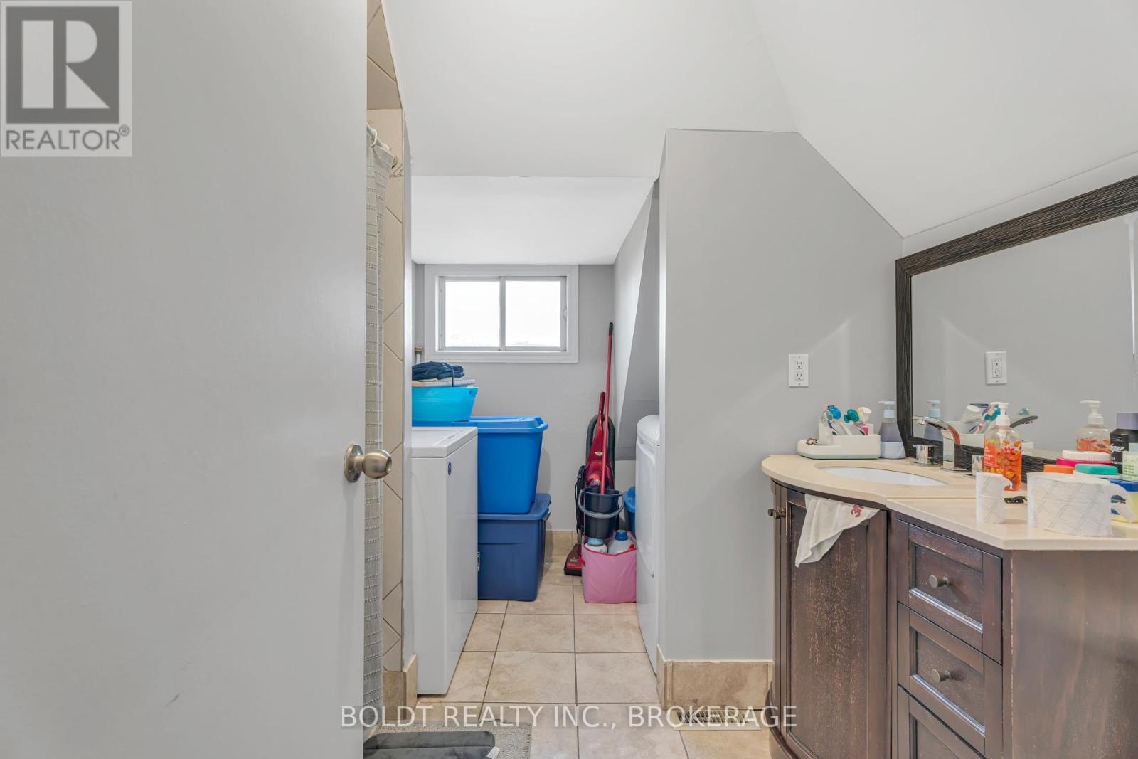 209 Rosslyn Avenue S, Hamilton, Ontario  L8M 3J6 - Photo 24 - X12305865