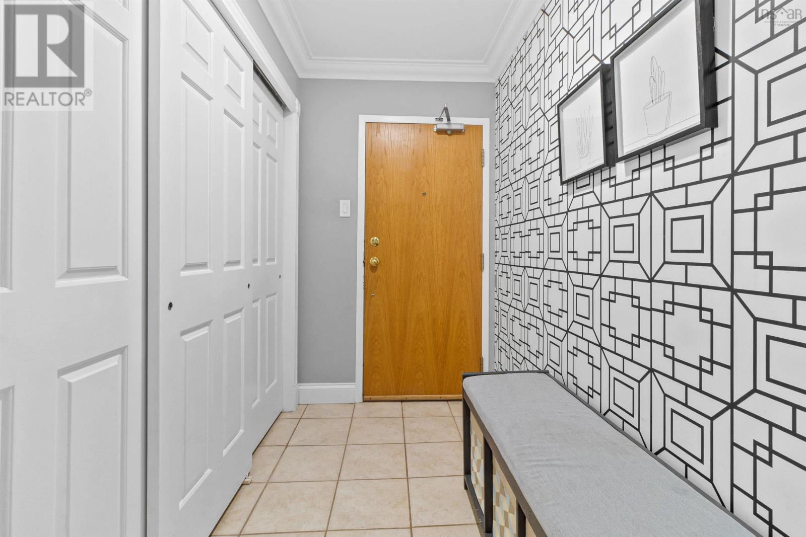 202 40 Chelton Woods Lane, Halifax, Nova Scotia  B3M 3V2 - Photo 3 - 202520041