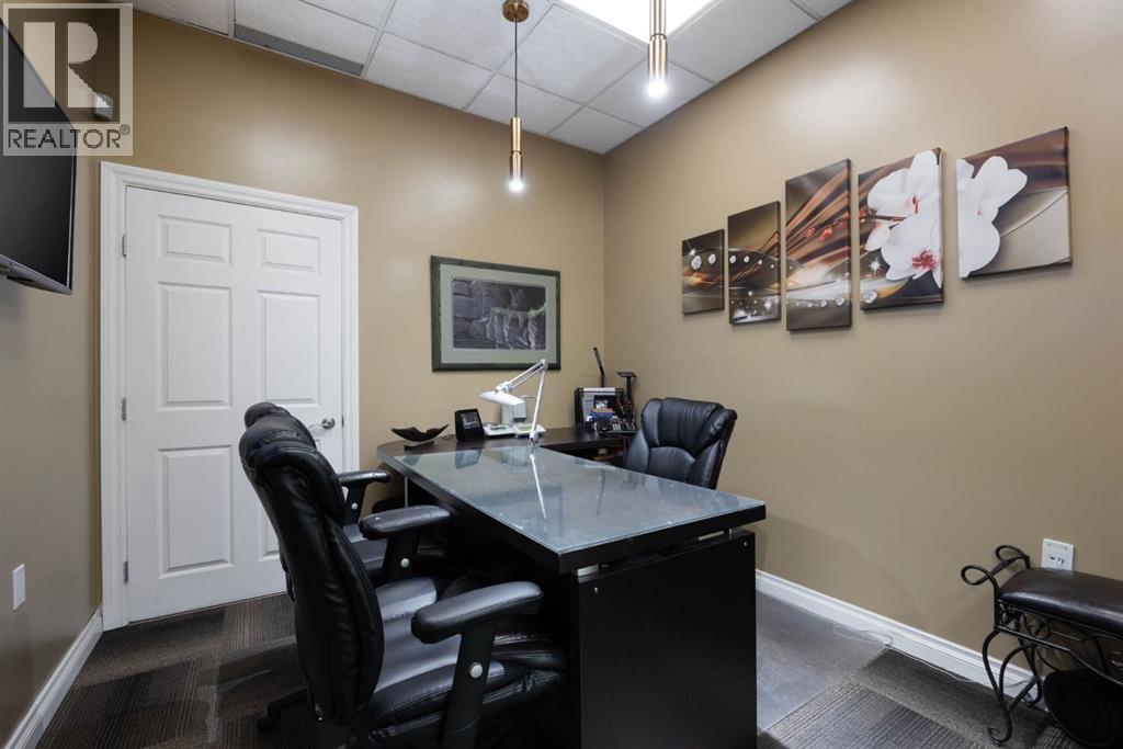 9810 Main Street, Fort Mcmurray, Alberta  T9H 1T8 - Photo 15 - A2247441