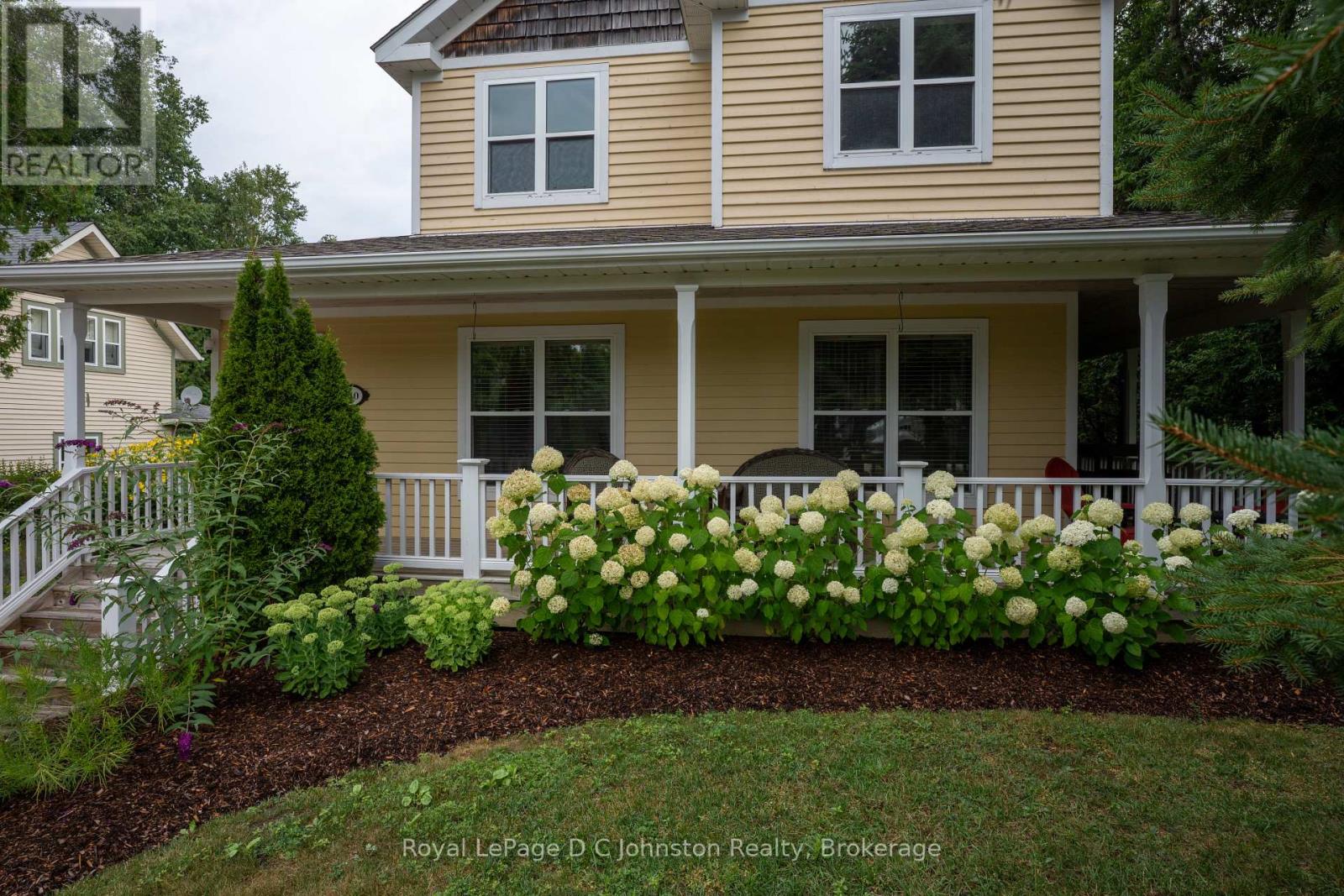 240 Summerhill Road, Saugeen Shores, Ontario  N0H 2L0 - Photo 9 - X12334915