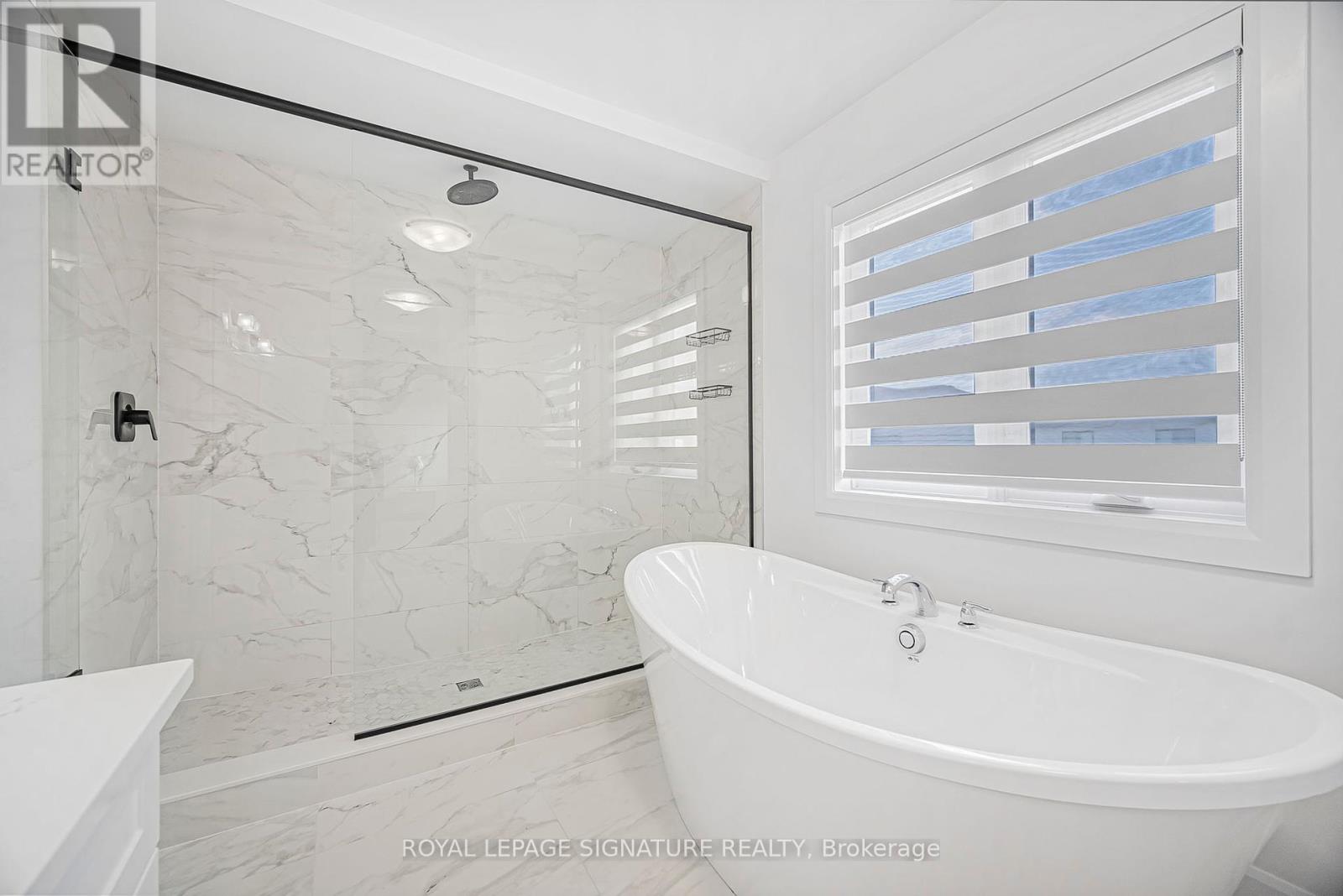 6326 Heathwoods Avenue, London South, Ontario  N6P 0K2 - Photo 24 - X12335323