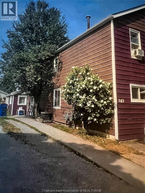 143 Sandys Street, Chatham, Ontario  N7L 3R5 - Photo 2 - 25020024