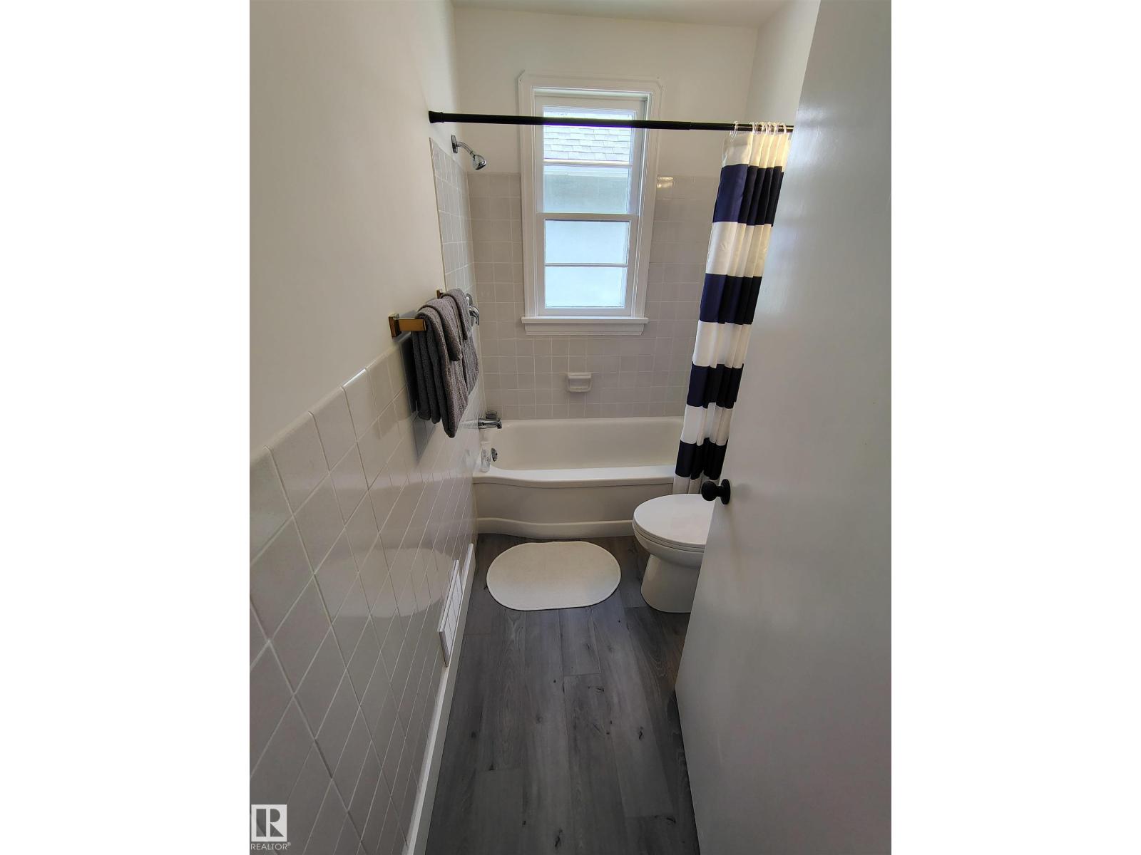 Property at 9758 88 AV NW image 1