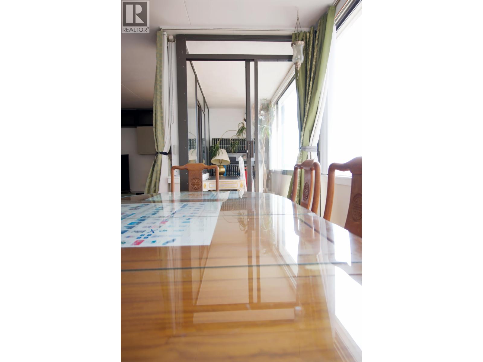 704 6651 Minoru Boulevard, Richmond, British Columbia  V6Y 1Z2 - Photo 15 - R3035160