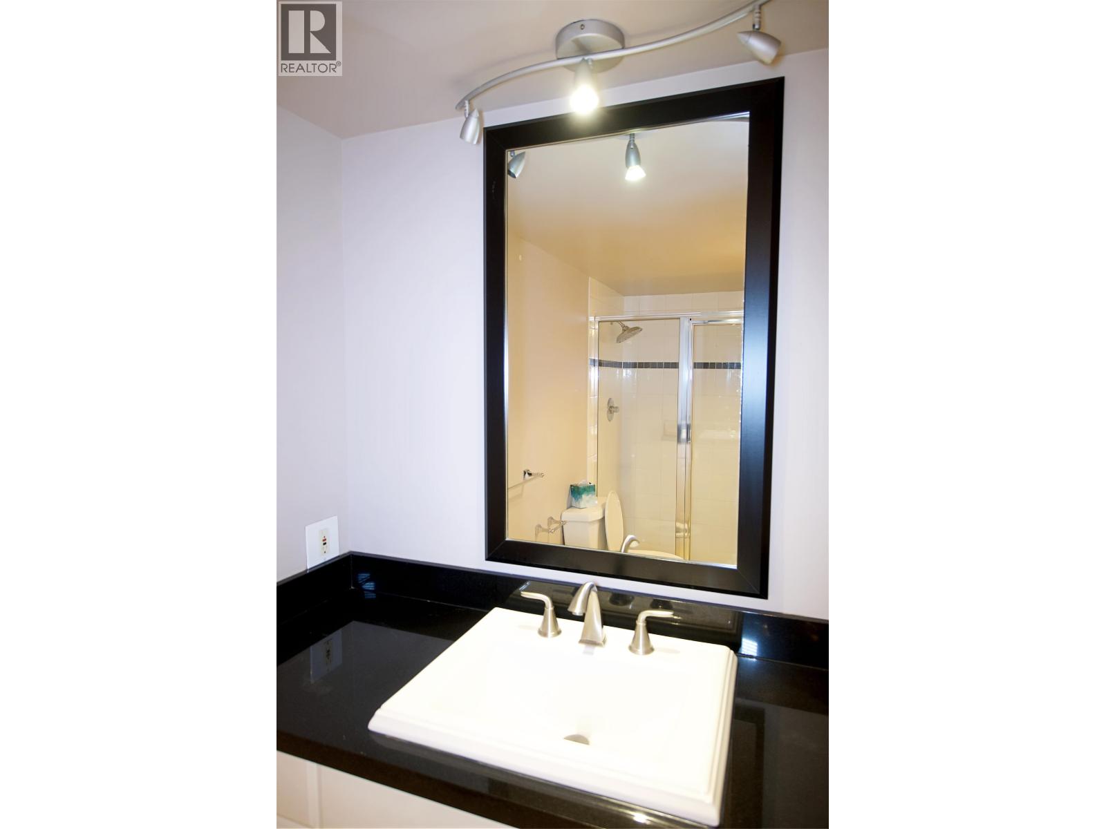 704 6651 Minoru Boulevard, Richmond, British Columbia  V6Y 1Z2 - Photo 10 - R3035160