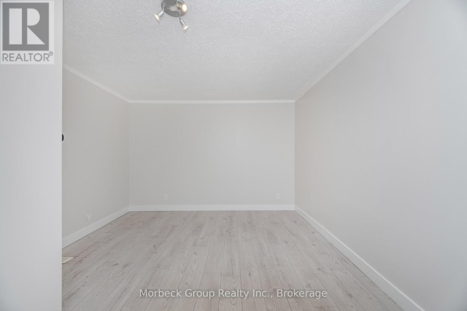 151 Lottridge Street, Hamilton, Ontario  L8L 6V5 - Photo 28 - X12309807