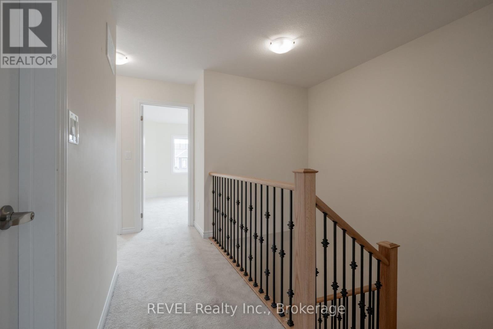 52 Ever Sweet Way, Thorold, Ontario  L2V 0R6 - Photo 16 - X12335791