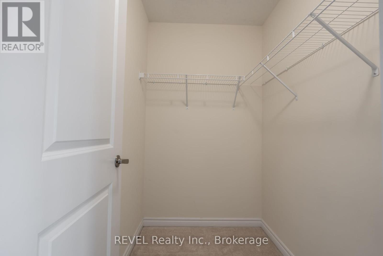 52 Ever Sweet Way, Thorold, Ontario  L2V 0R6 - Photo 18 - X12335791