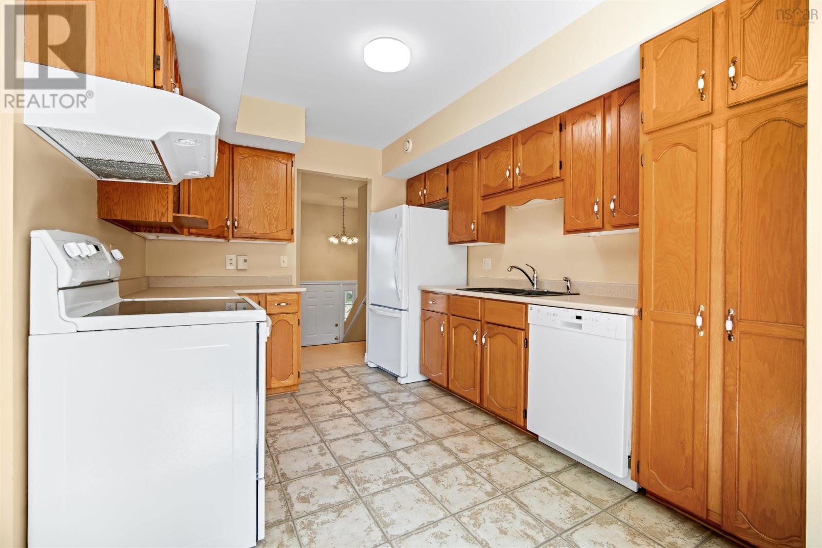 10 Joaquina Crt, Dartmouth, Nova Scotia  B2X 3R1 - Photo 6 - 202519704