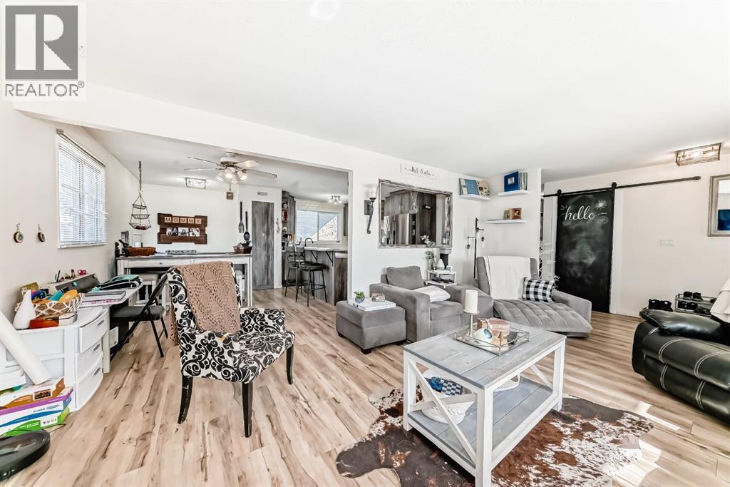 Property at 24 Goard Close image 2