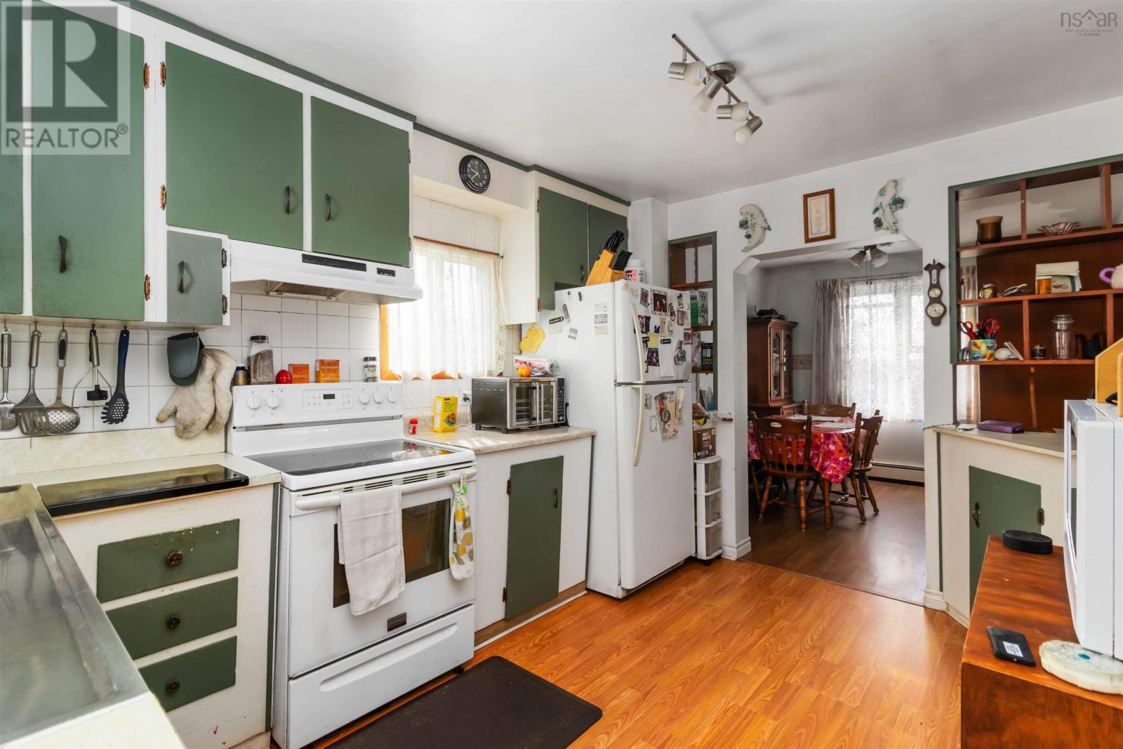 24 Levis Street, Halifax, Nova Scotia  B3R 1L9 - Photo 6 - 202519325