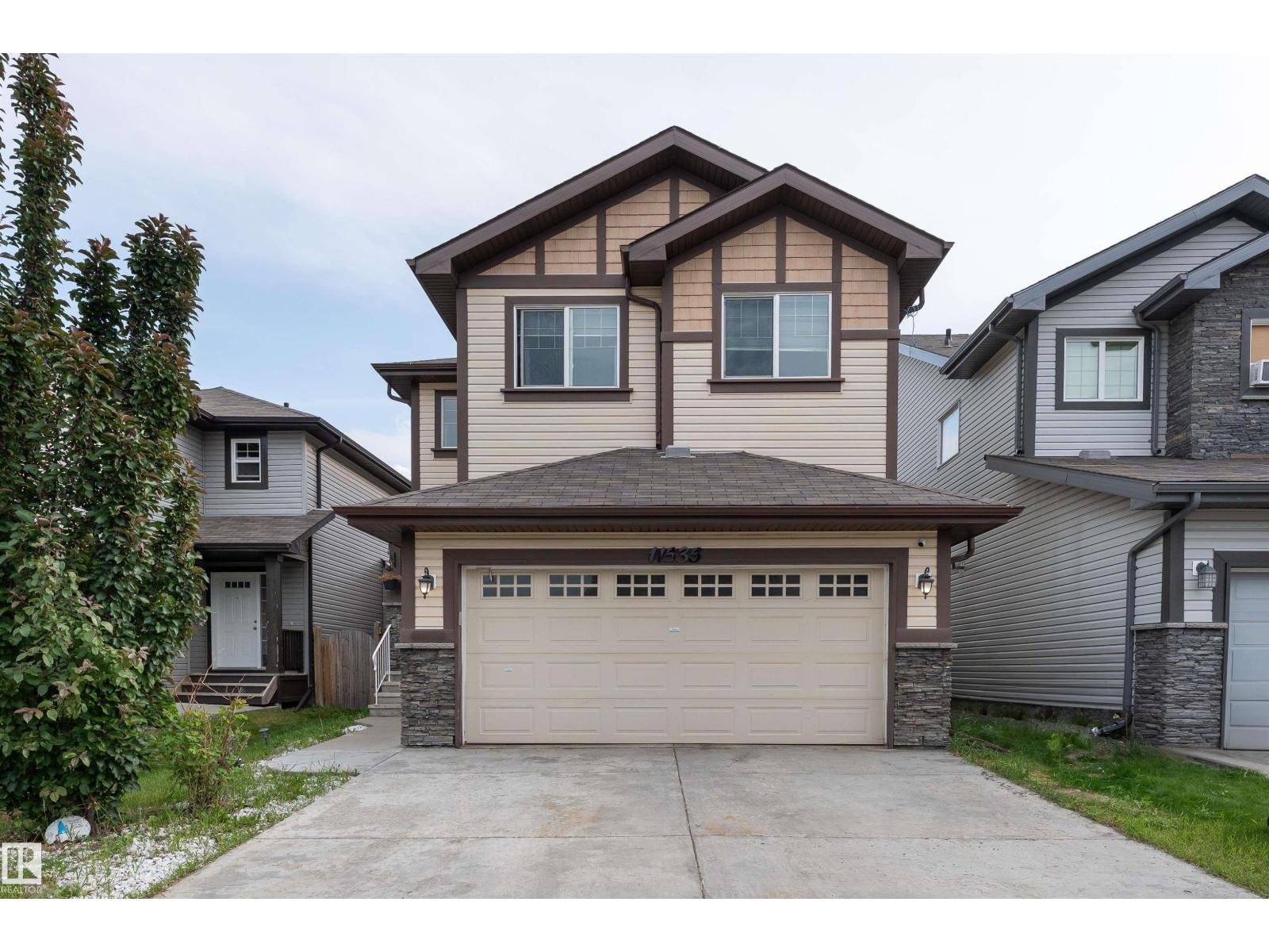 Property at 11535 16 AV SW image 1