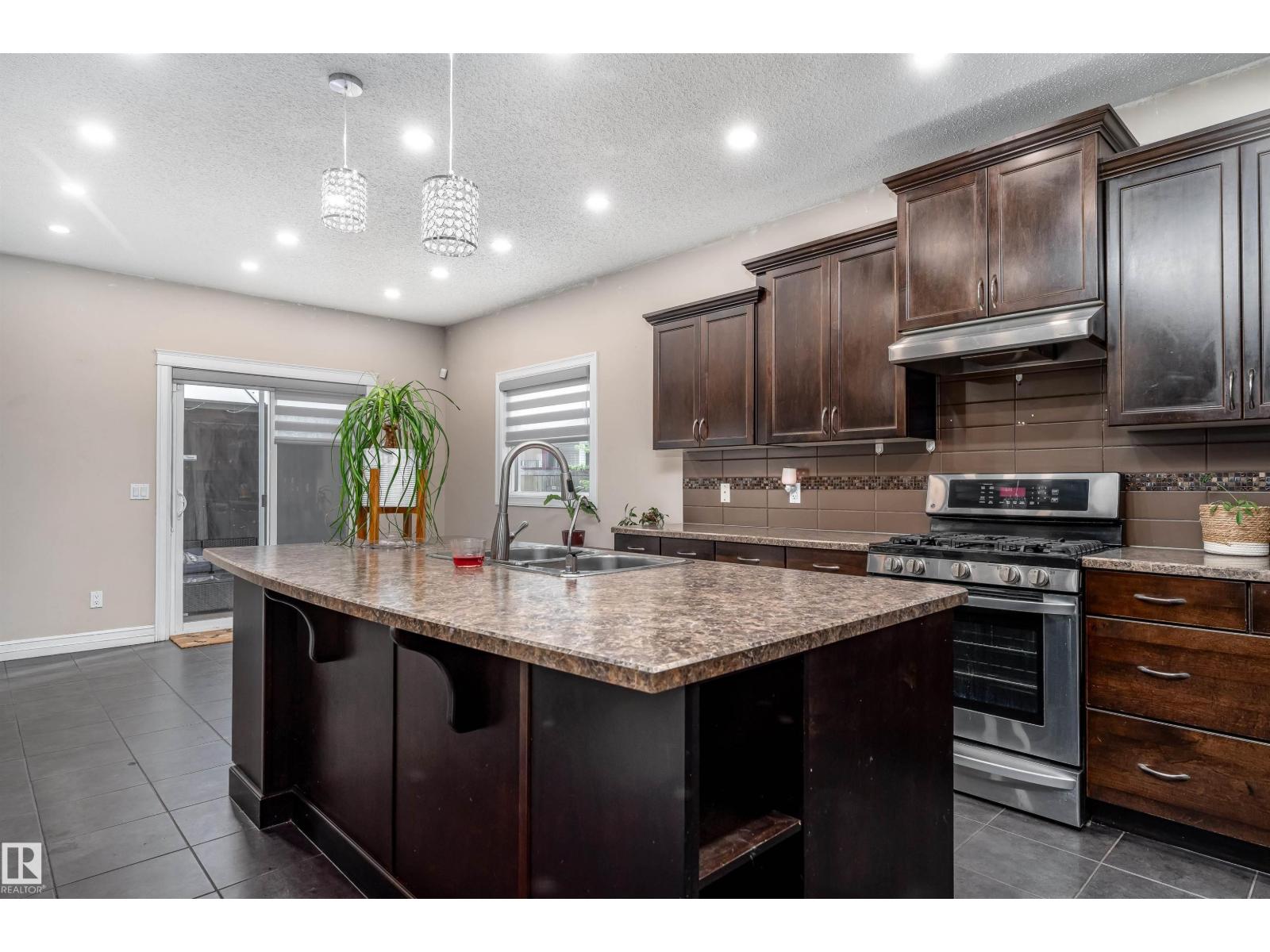 11535 16 Av Sw, Edmonton, Alberta  T6W 0Z9 - Photo 7 - E4443346
