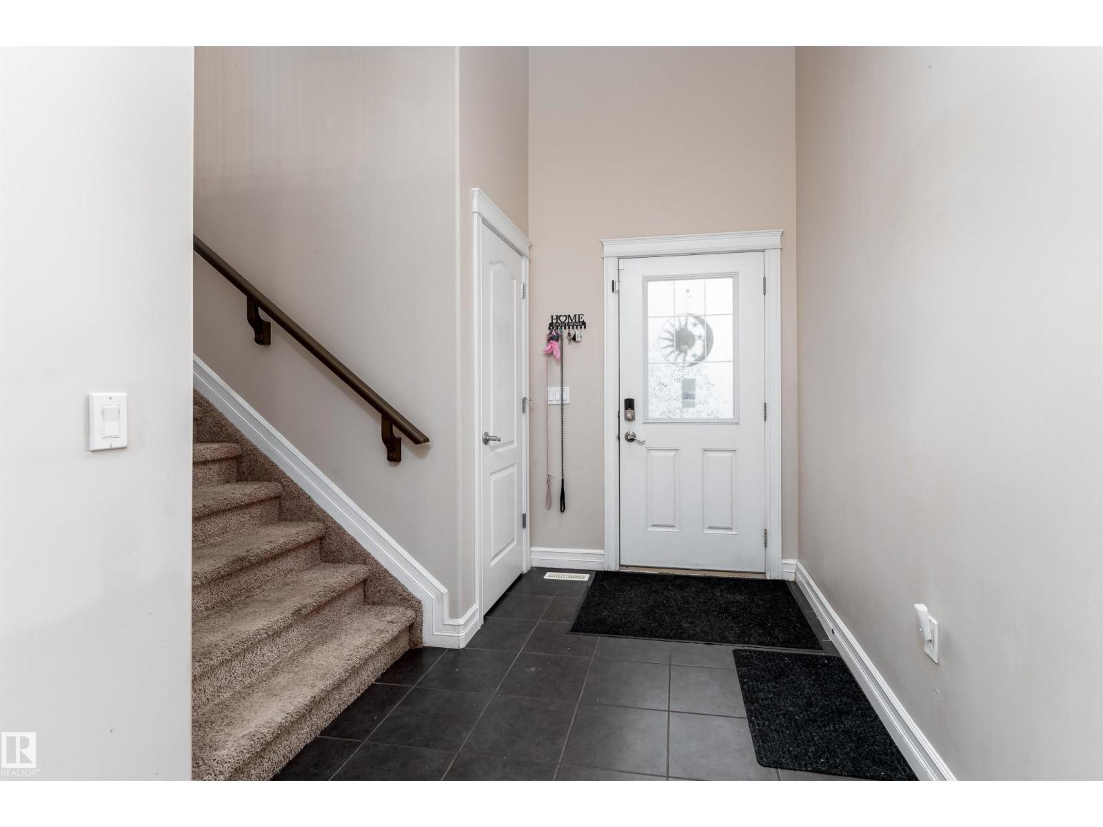 Property at 11535 16 AV SW image 3