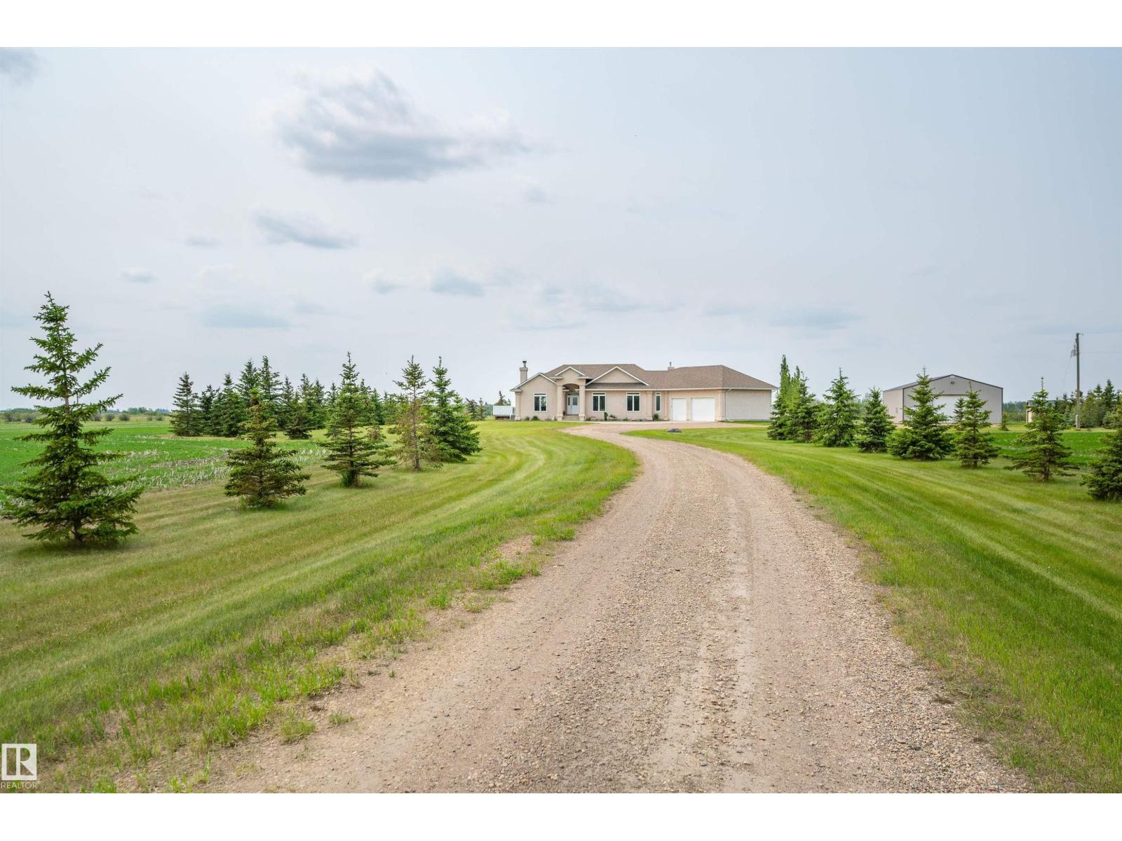 55116 Rge Rd 234, Rural Sturgeon County, Alberta  T8T 2A7 - Photo 5 - E4452274