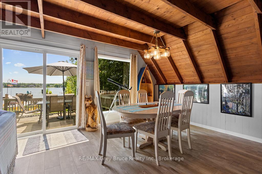 40 Aberdeen Avenue, Northern Bruce Peninsula, Ontario  N0H 2T0 - Photo 18 - X12272624
