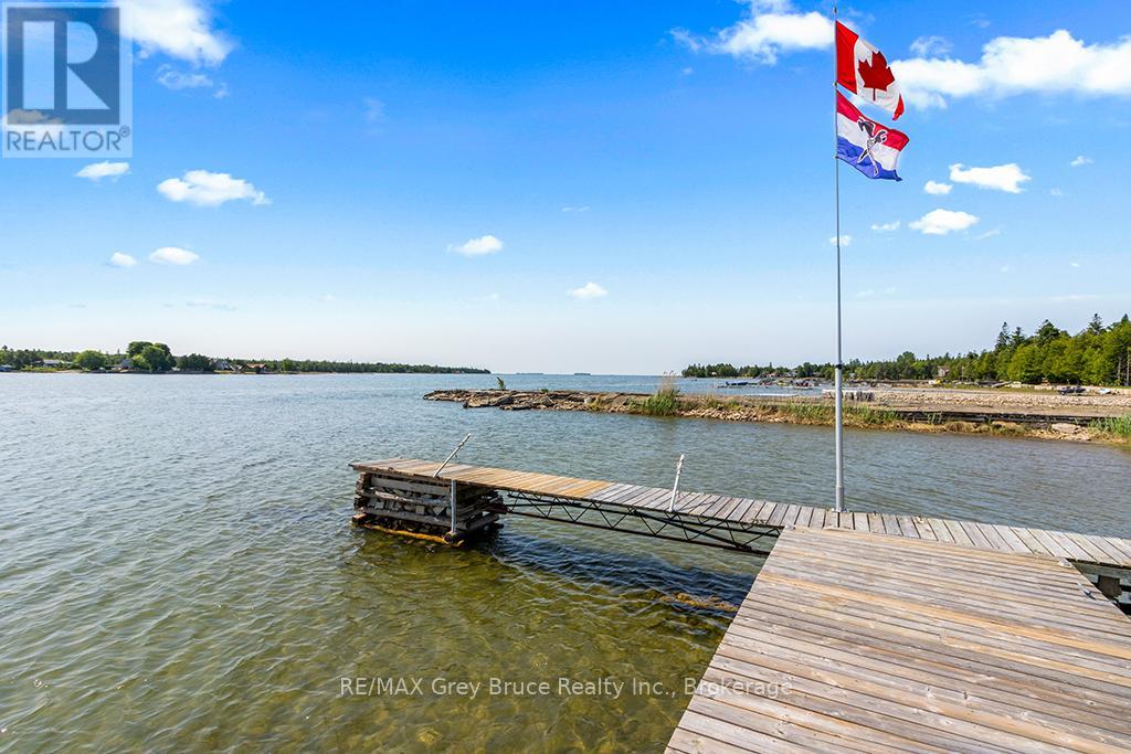 40 Aberdeen Avenue, Northern Bruce Peninsula, Ontario  N0H 2T0 - Photo 40 - X12272624
