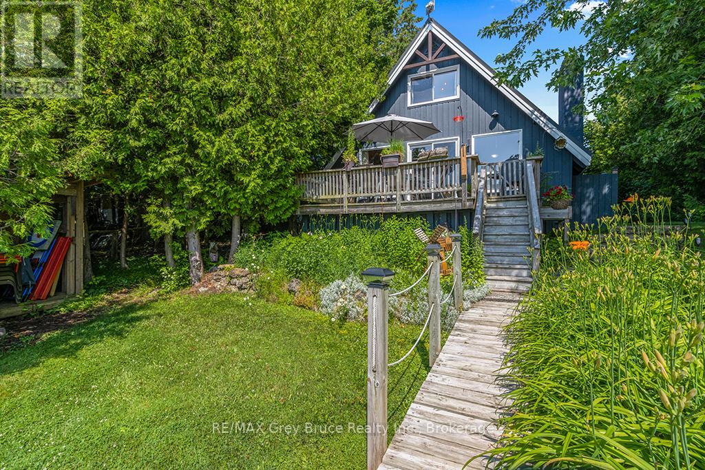 40 Aberdeen Avenue, Northern Bruce Peninsula, Ontario  N0H 2T0 - Photo 31 - X12272624