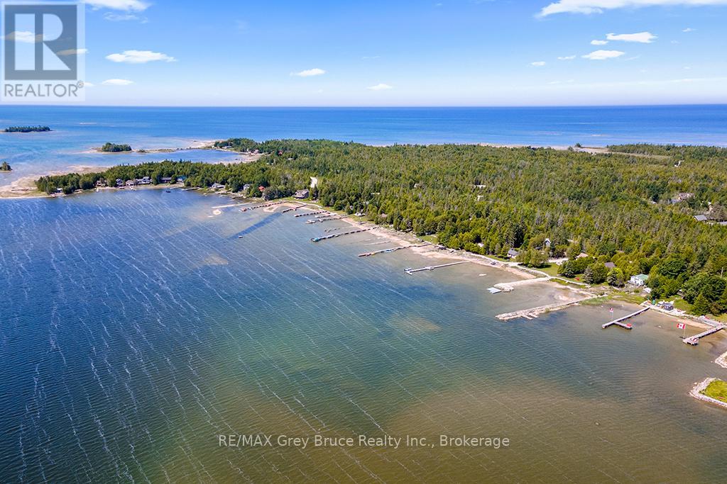 40 Aberdeen Avenue, Northern Bruce Peninsula, Ontario  N0H 2T0 - Photo 45 - X12272624