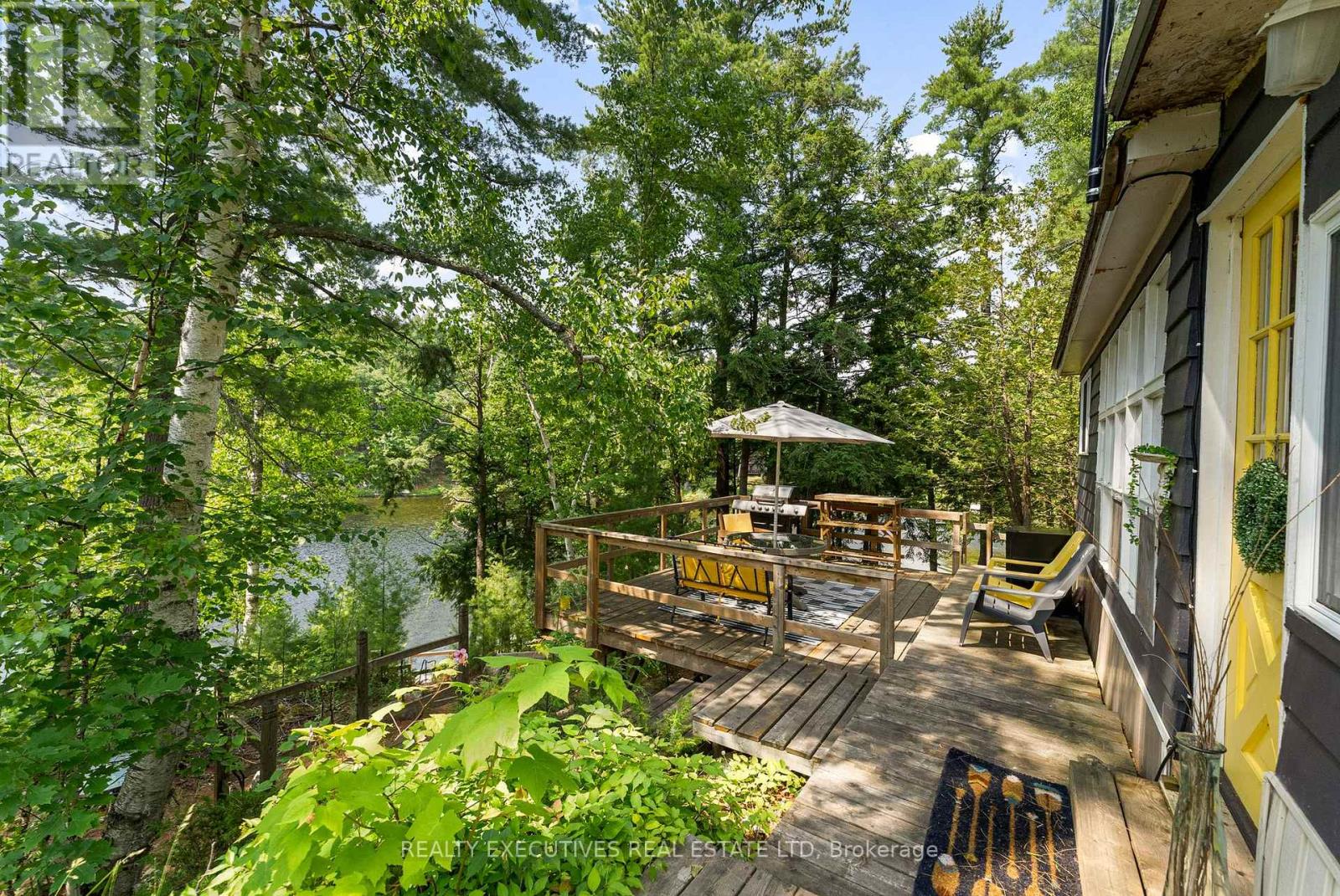 2046 Cyr Point Road, Tay Valley, Ontario  K7H 3C9 - Photo 32 - X12267348