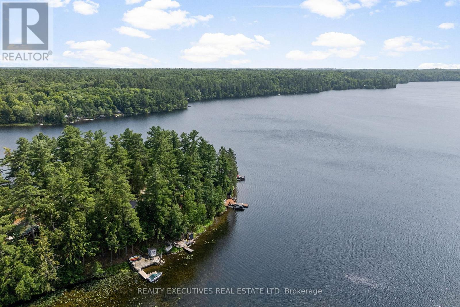 2046 Cyr Point Road, Tay Valley, Ontario  K7H 3C9 - Photo 7 - X12267348
