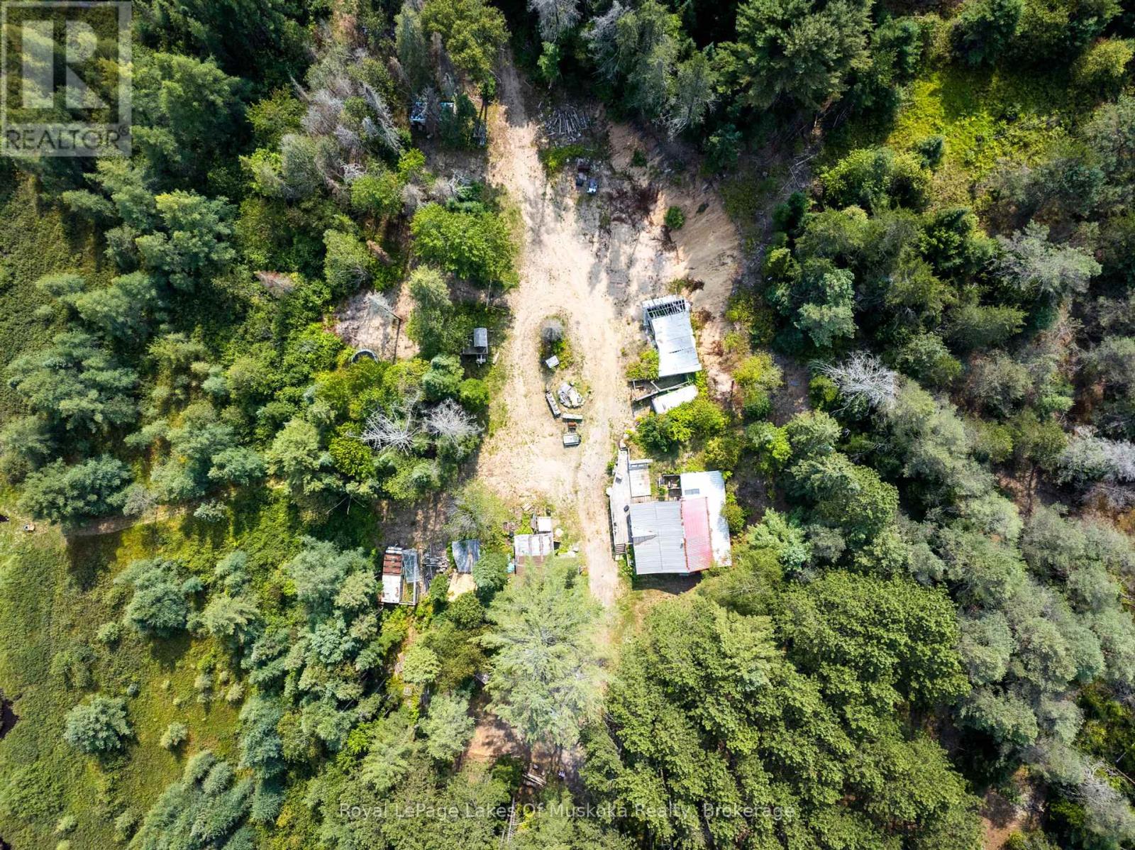 1590 Yearley Road, Huntsville, Ontario  P0B 1M0 - Photo 48 - X12335484