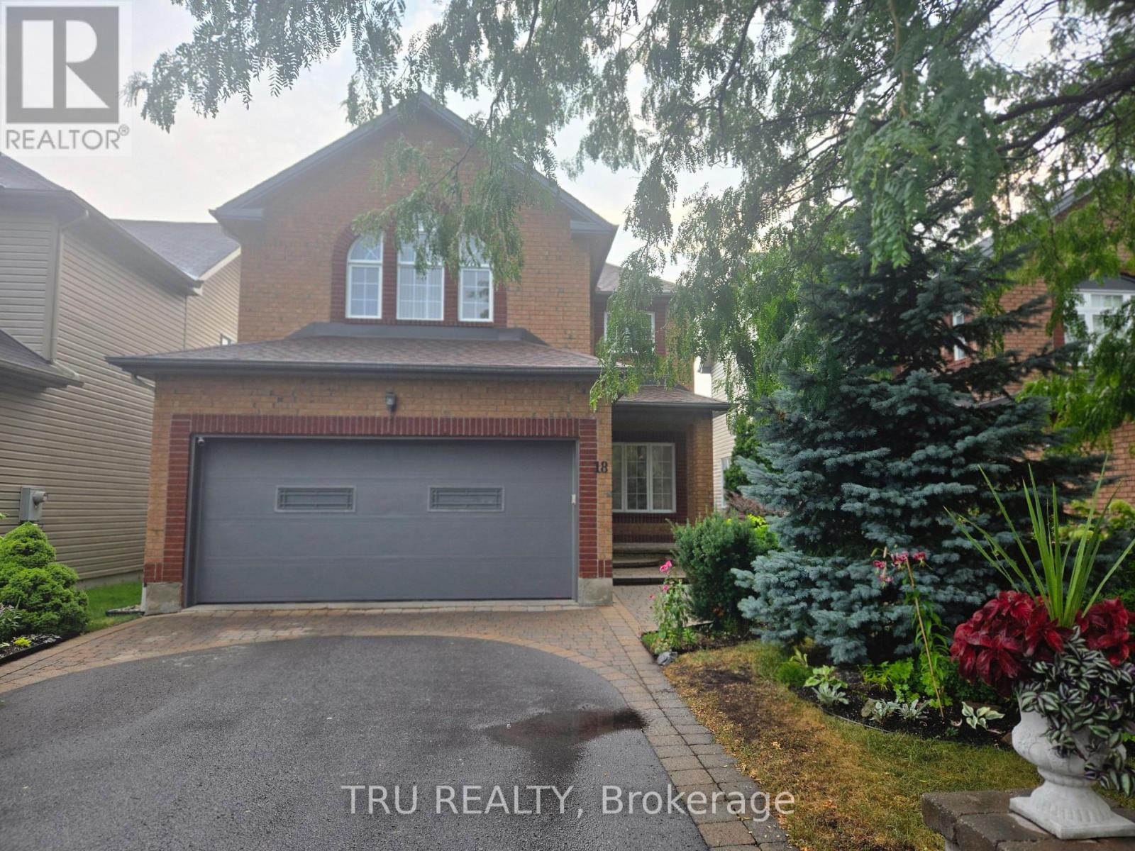 Property at 18 GANNET STREET W image 1