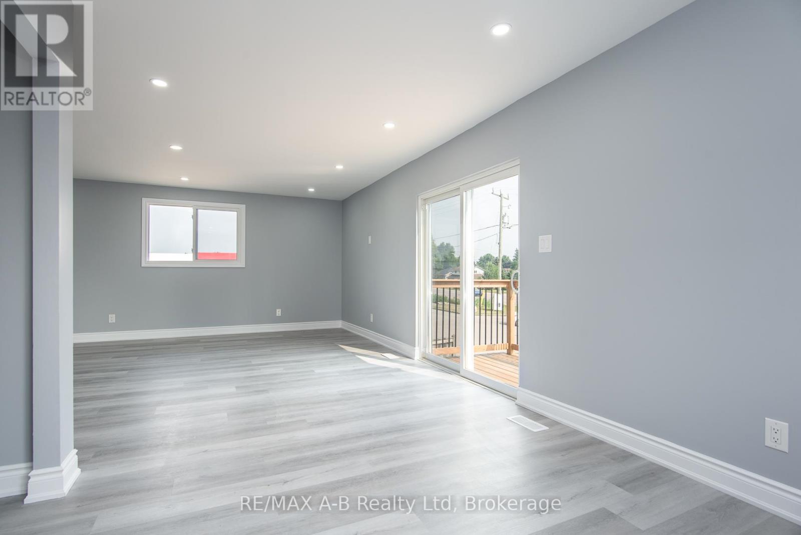 2274 34 Line, Perth East, Ontario  N0B 2P0 - Photo 25 - X12332267