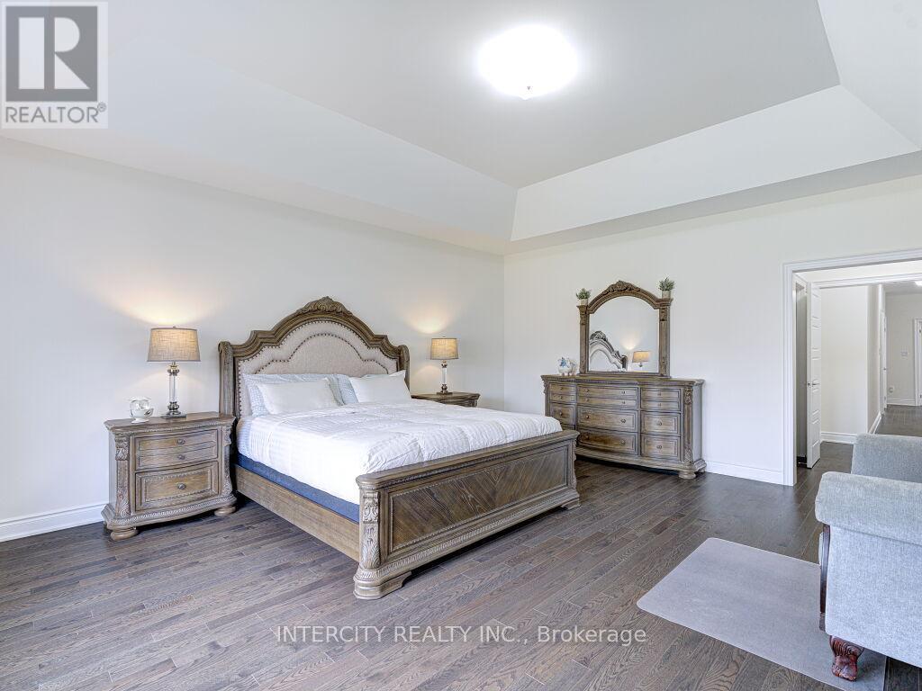 58 Dotchson Avenue, Caledon, Ontario  L7C 4G7 - Photo 26 - W12335327
