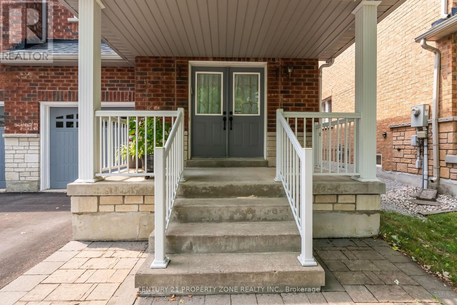 18 Gracewell Road, Markham, Ontario  L6E 1W9 - Photo 6 - N12335846