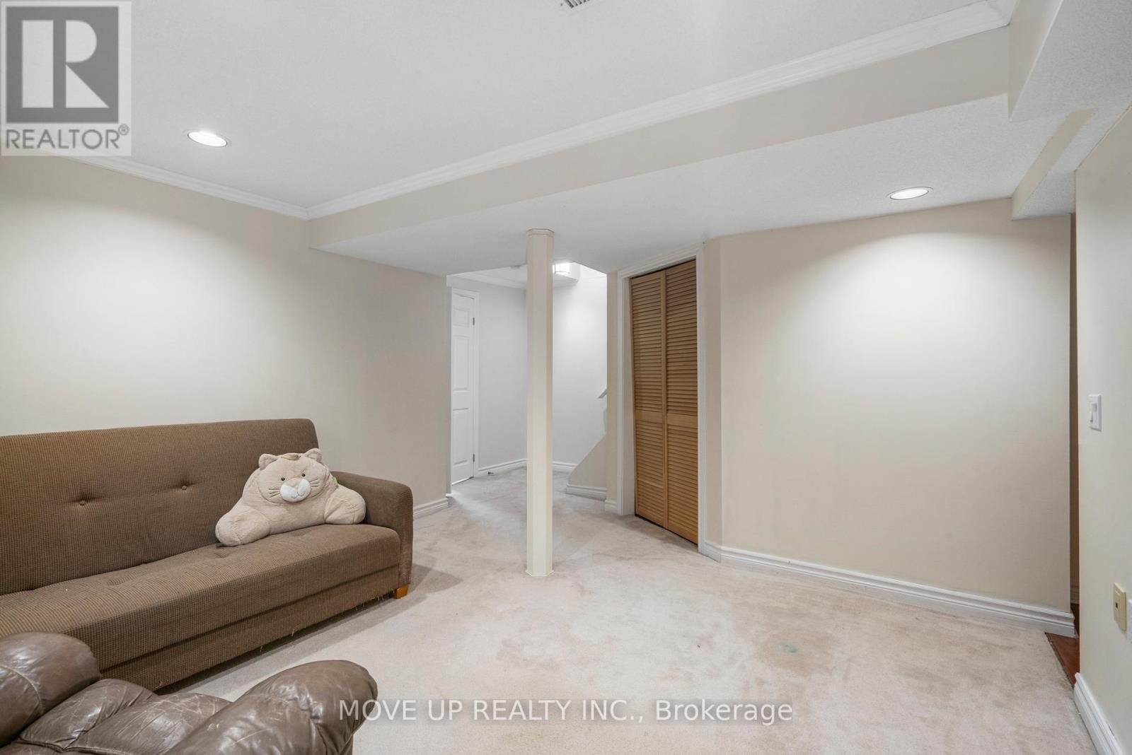 785 Pam Crescent, Newmarket, Ontario  L3Y 5B7 - Photo 25 - N12335854