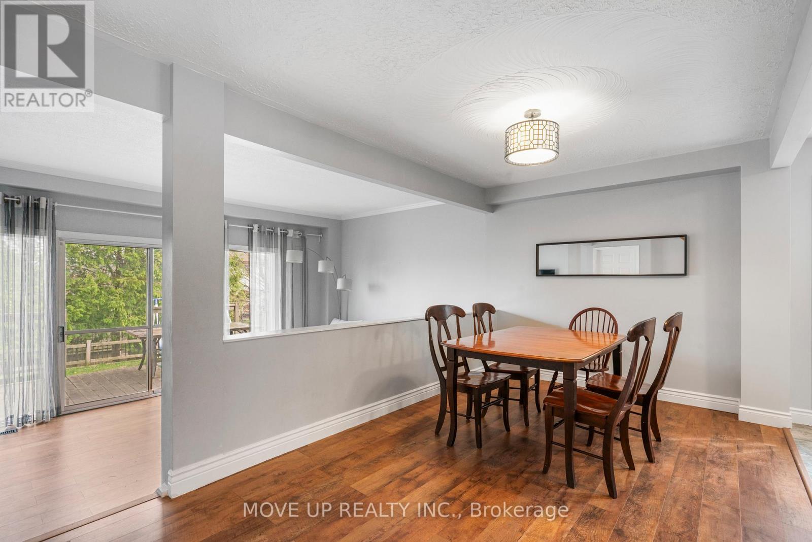 785 Pam Crescent, Newmarket, Ontario  L3Y 5B7 - Photo 6 - N12335854